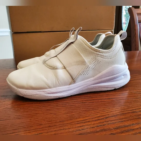 Clove Solo Sneakers - Picture 13 of 13